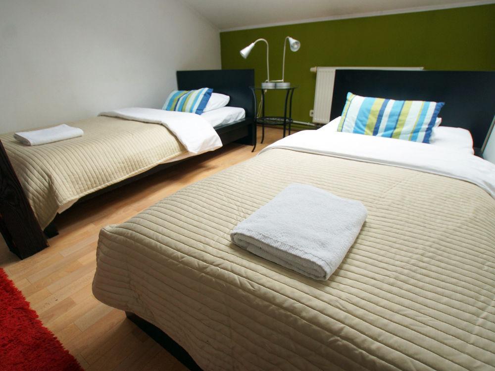 Blooms Boutique Hostel By Friendly Apartments Hostel