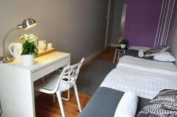 Blooms Boutique Hostel By Friendly Apartments Hostel *