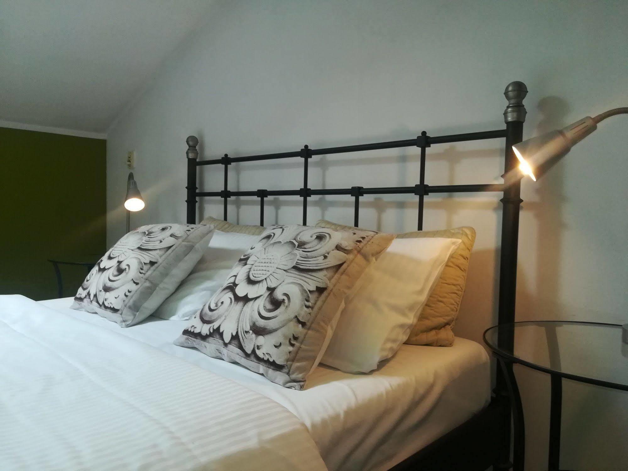 Blooms Boutique Hostel By Friendly Apartments *