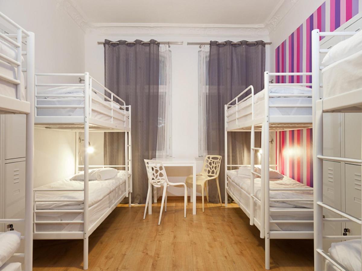 Blooms Boutique Hostel By Friendly Apartments Hostel Poznan
