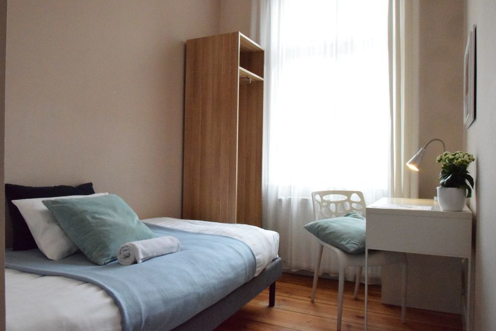 Blooms Boutique By Friendly Hostel *